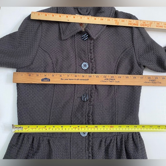 DECREE Charcoal Basket Weave Knit Button Front Peplum Waist Ruffle Edge Blazer - Picture 4 of 10